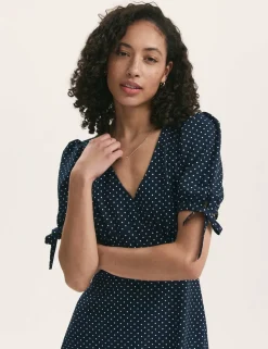 Crepe Floral V-Neck Midi Tea Dress