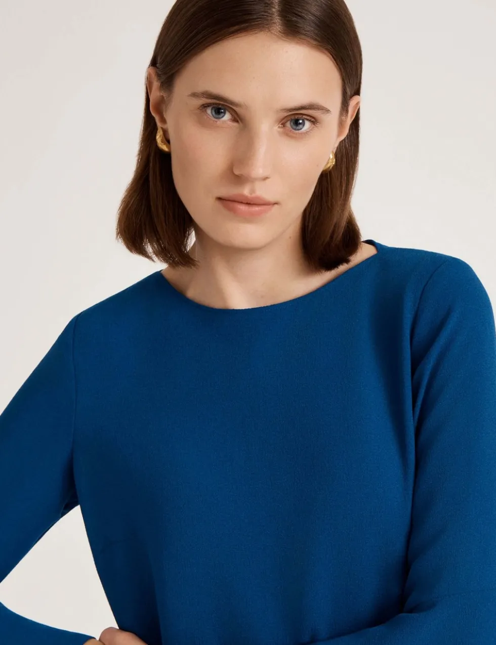 Crepe Frill Sleeve Mini Dress