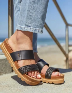 Cushion Vista Hi Flatform Sandals