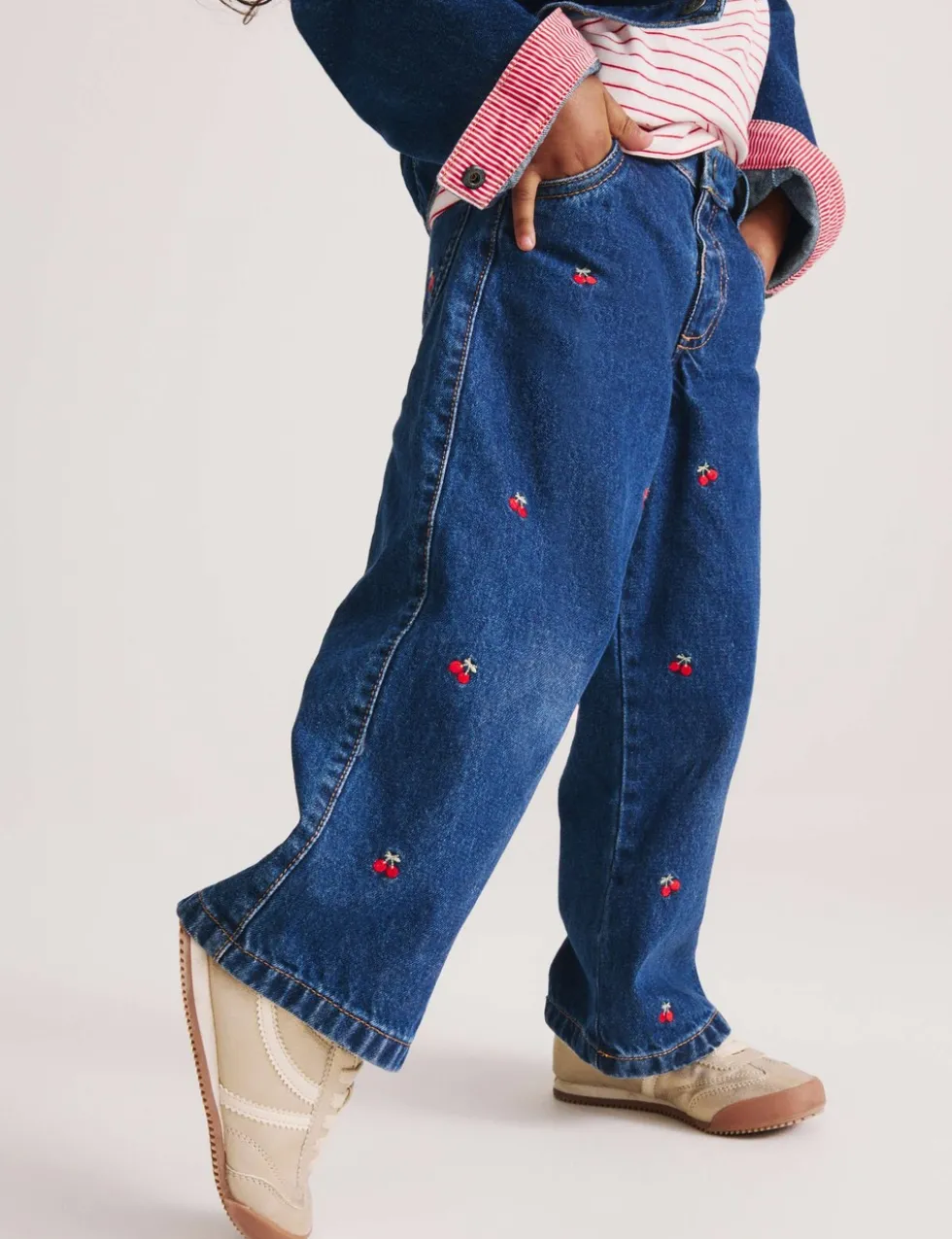 Denim Embroidered Jeans (2-10 Yrs)