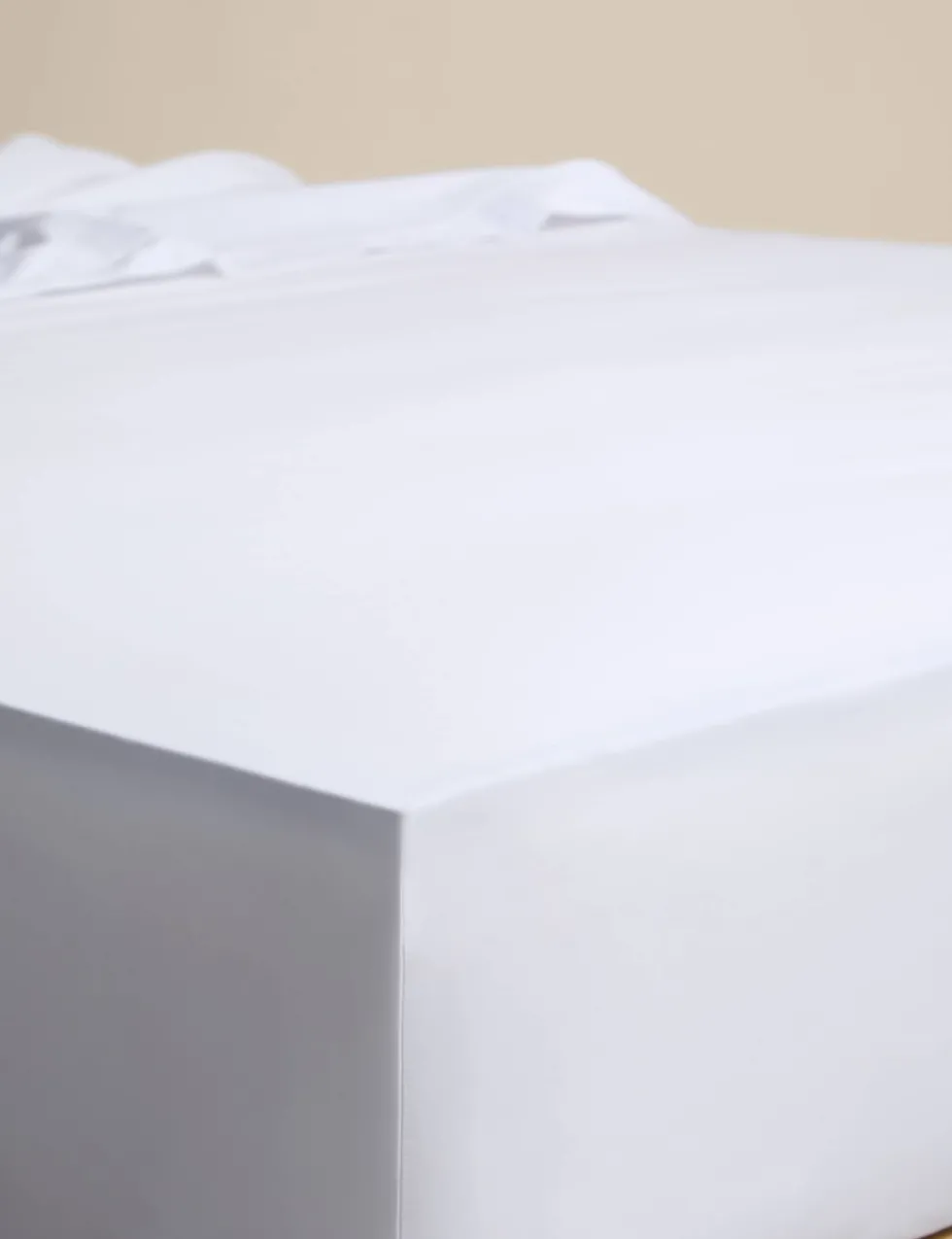 Egyptian Cotton 230 Thread Count StayPut Fitted Sheet