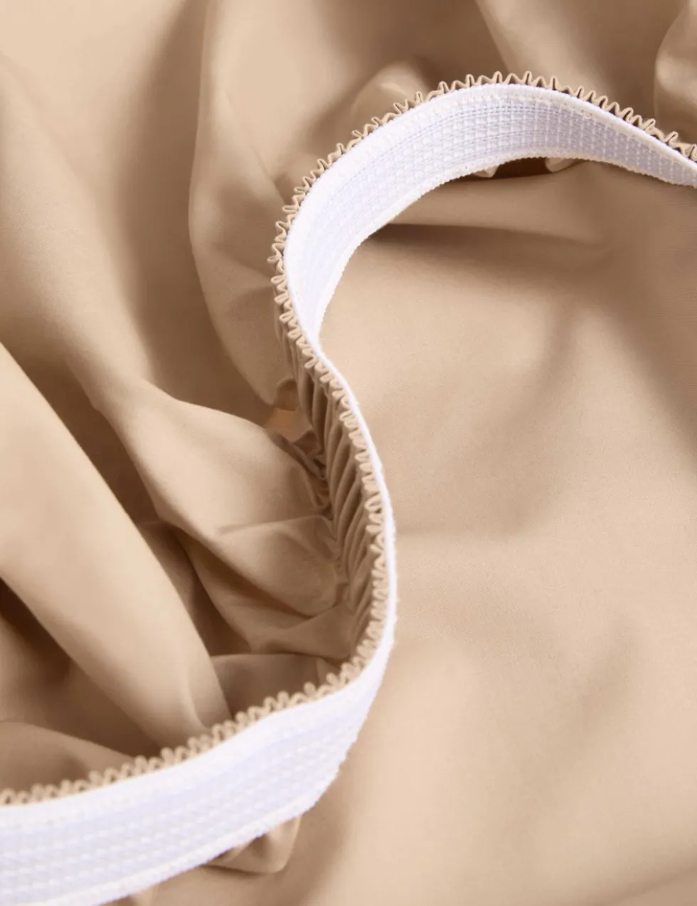 Egyptian Cotton 230 Thread Count StayPut Fitted Sheet