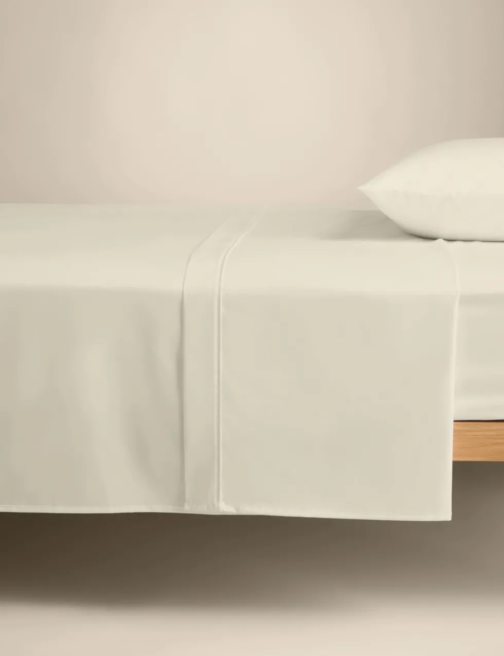 Egyptian Cotton 230 Thread Count Crisp Flat Sheet