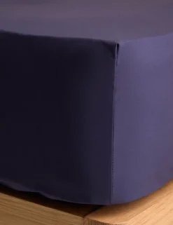 Egyptian Cotton 230 Thread Count Crisp Extra Deep Fitted Sheet