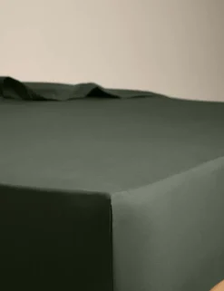 Egyptian Cotton 230 Thread Count Crisp Fitted Sheet
