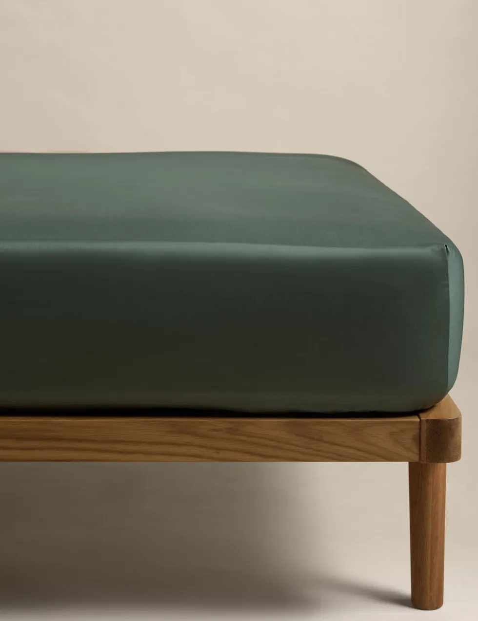 Egyptian Cotton Sateen 400 Thread Count Deep Fitted Sheet