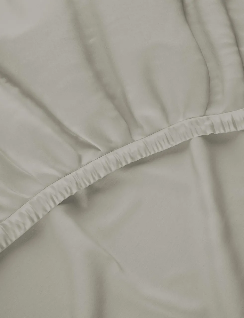 Egyptian Cotton Sateen 400 Thread Count Extra Deep Fitted Sheet