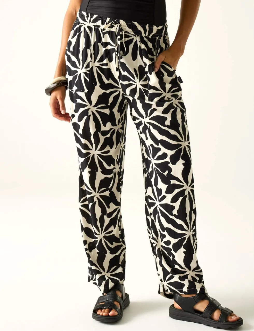 Elbrie Floral Straight Leg Trousers