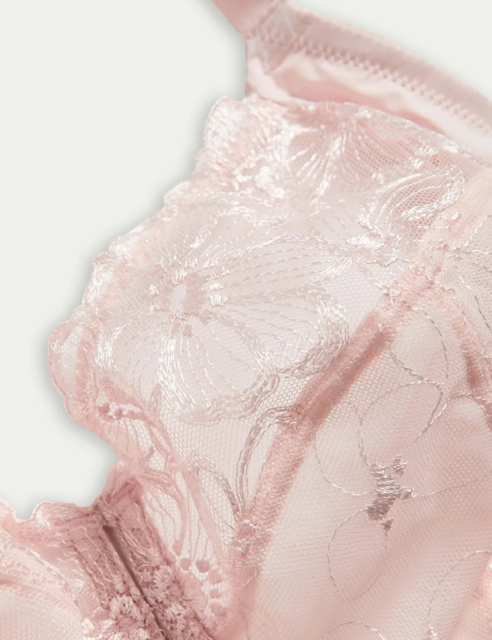 Embrace Wired Extra Support Bra F-J