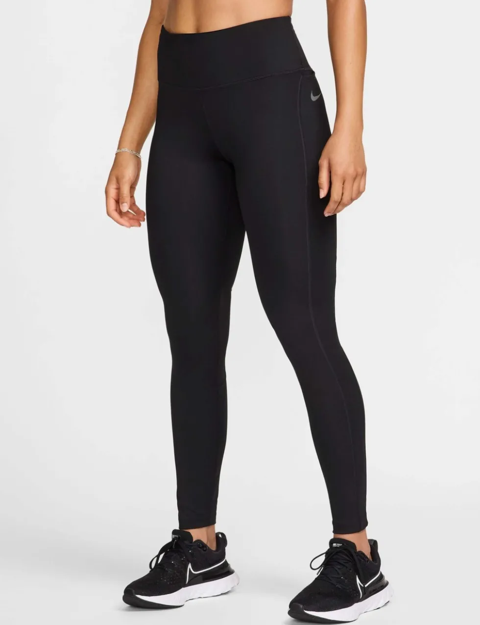 Epic Fast Mesh Panel Mid Rise Leggings