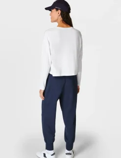 Essential Crew Neck Crop Top