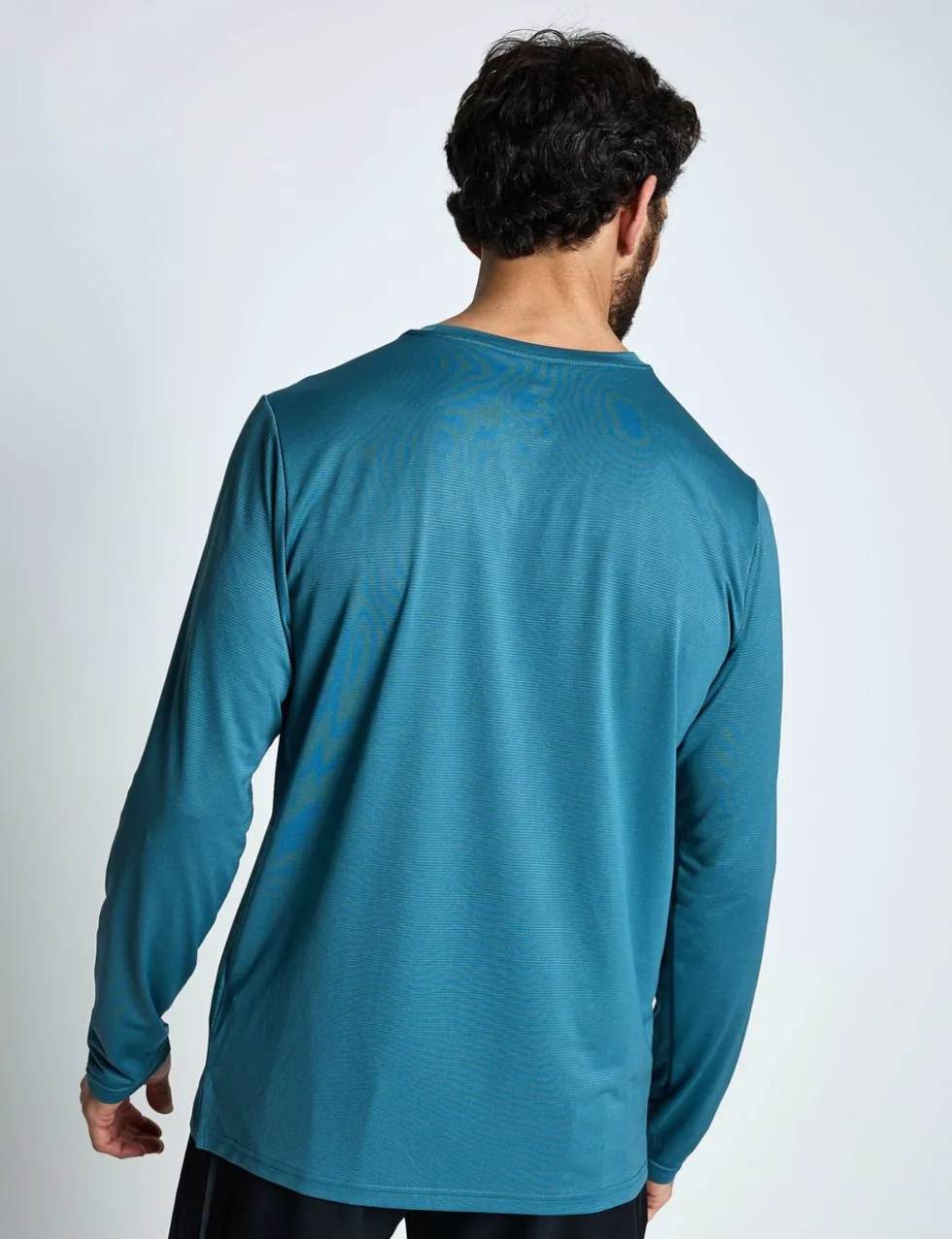 Essential Crew Neck Long Sleeve Top