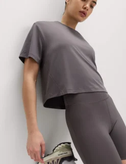 Essential Round Neck Boxy T-Shirt