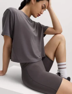 Essential Round Neck Boxy T-Shirt