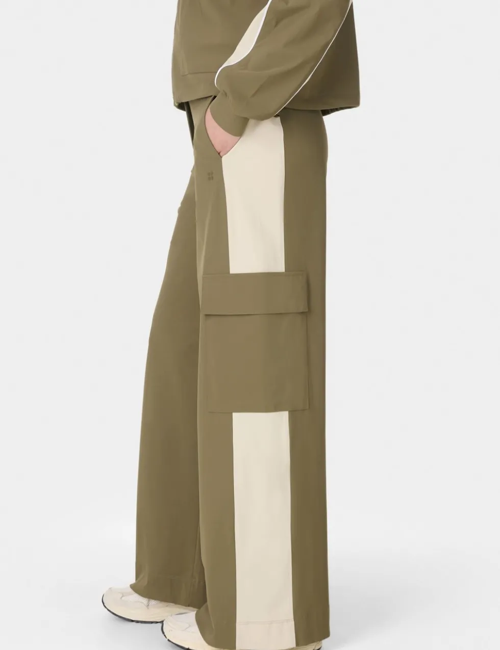 Explorer Cargo Wide Leg Trousers