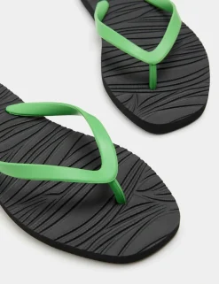 Flat Flip Flops