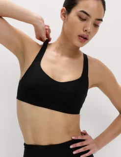 Flexifit™ Medium Support Sports Bra (A-E)