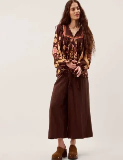 Floral Notch Neck Blouse