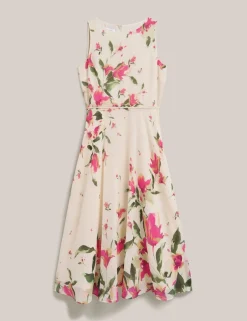 Floral Round Neck Knee Length Skater Dress