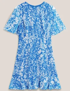 Floral Round Neck Mini Shift Dress