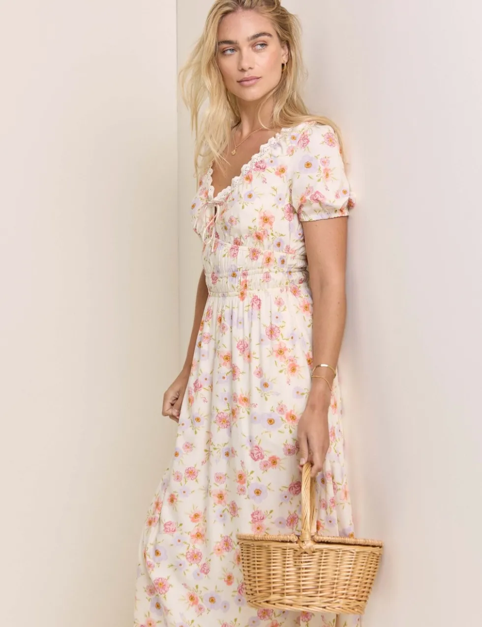 Floral Scoop Neck Midaxi Waisted Dress