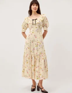Floral Scoop Neck Midi Tea Dress
