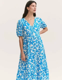 Floral V-Neck Midaxi Tiered Dress
