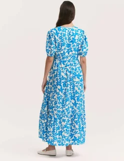 Floral V-Neck Midaxi Tiered Dress