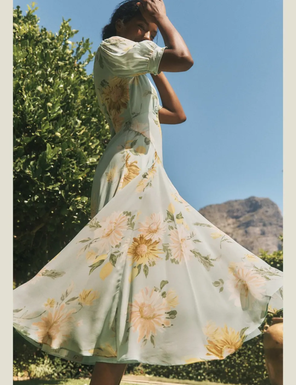 Floral V-Neck Midi Waisted Dress