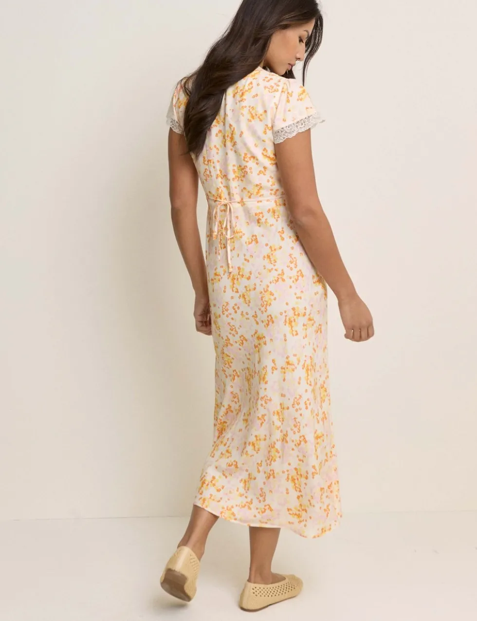Floral V-Neck Tie Detail Midi Tea Dress