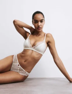 Forget Me Not Lace Non Wired Bralette (A-E)