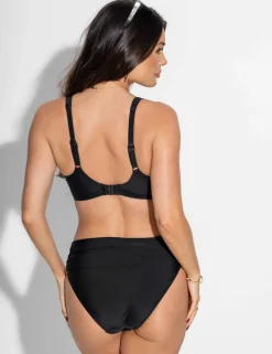 Free Spirit Twist Front Non Wired Bikini Top
