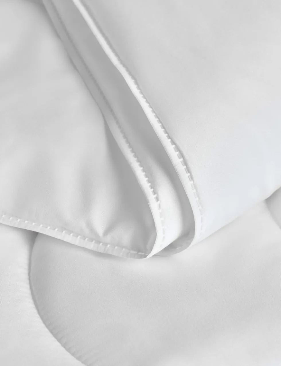 Fresh & Cool 2.5 Tog Duvet