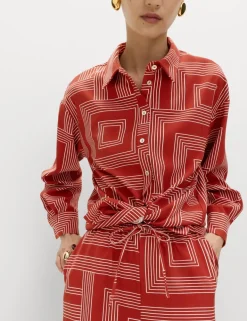Geometric Print Collared Shirt