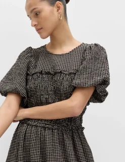 Gingham Puff Sleeve Midi Waisted Dress