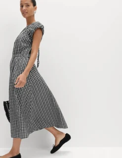 Gingham Puff Sleeve Midi Waisted Dress