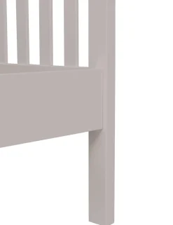 Hastings 4ft Bed