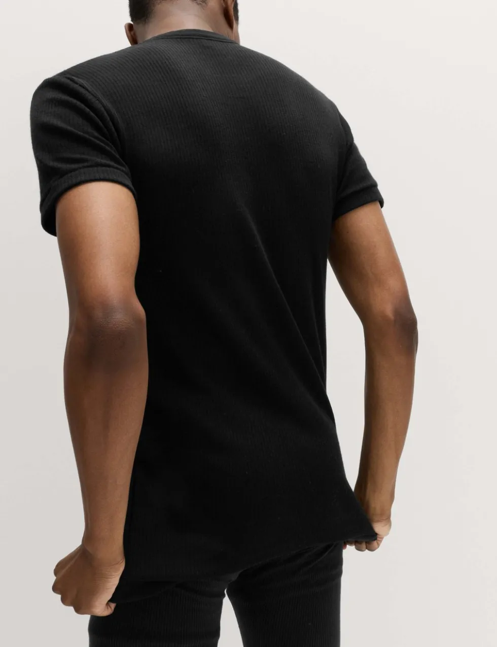 Heatgen™ Maximum Thermal Short Sleeve Top