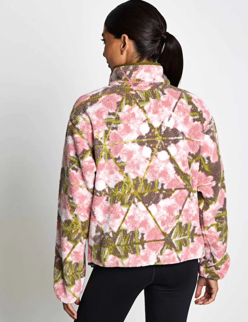 Helvetia Funnel Neck Fleece Sweatshirt