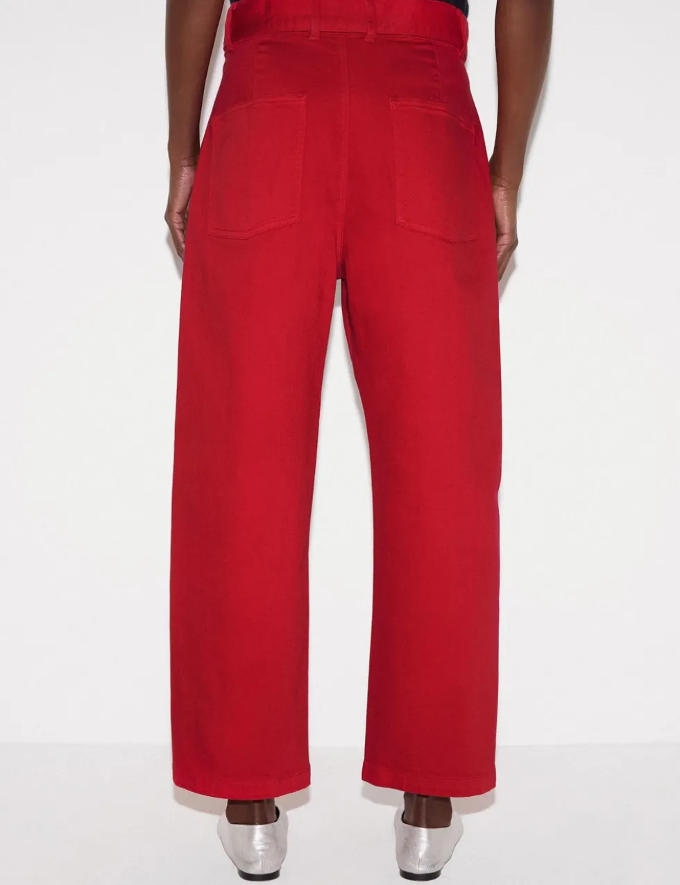 High Waisted Belted Barrel Jeans