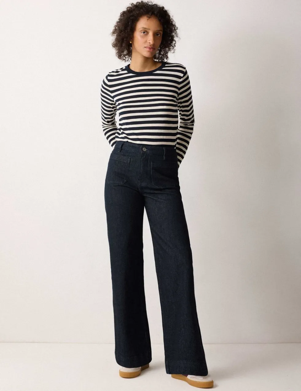 High Waisted Patch Pocket Wide Leg Jeans
