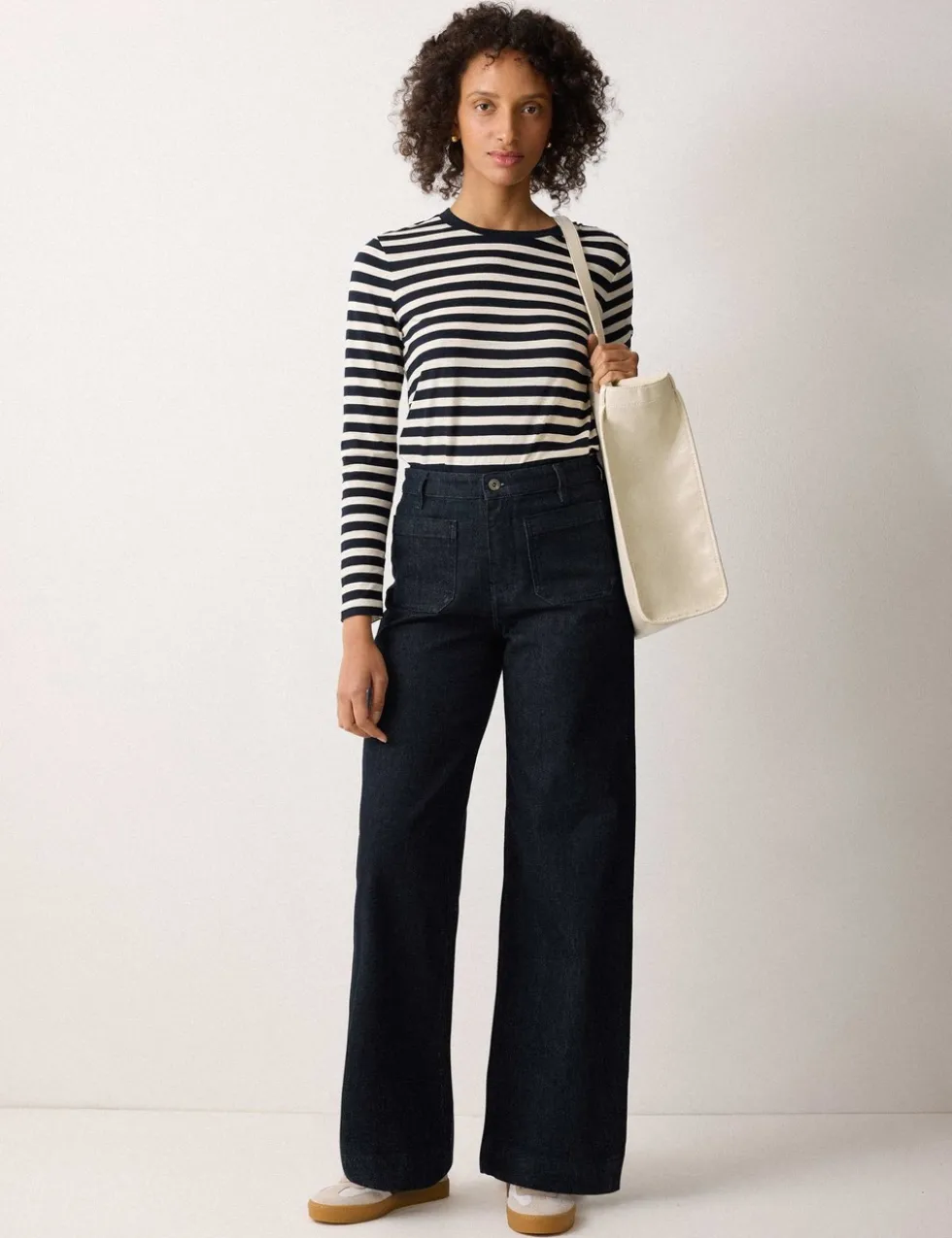 High Waisted Patch Pocket Wide Leg Jeans
