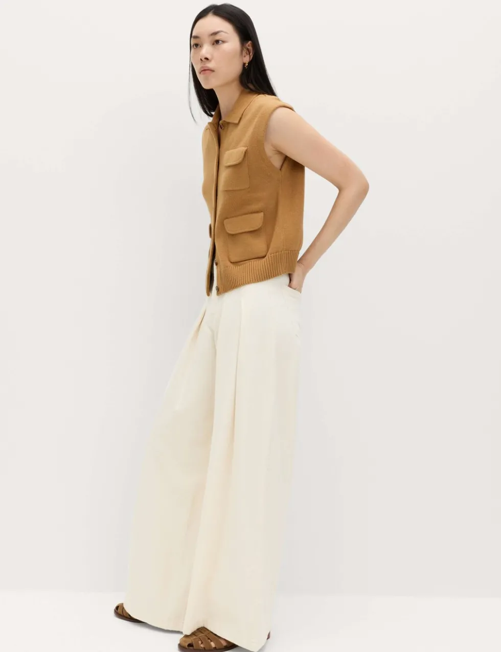 High Waisted Pleated Palazzo Jeans
