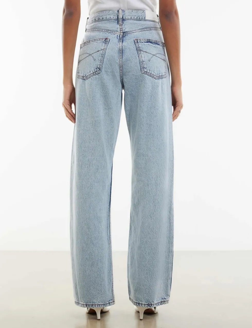 High Waisted Relaxed Straight Leg Jeans