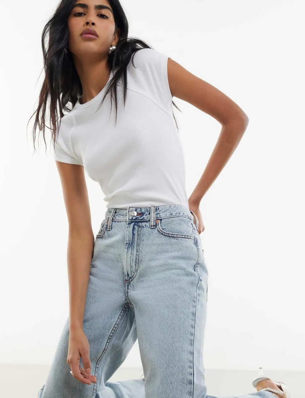 High Waisted Relaxed Straight Leg Jeans