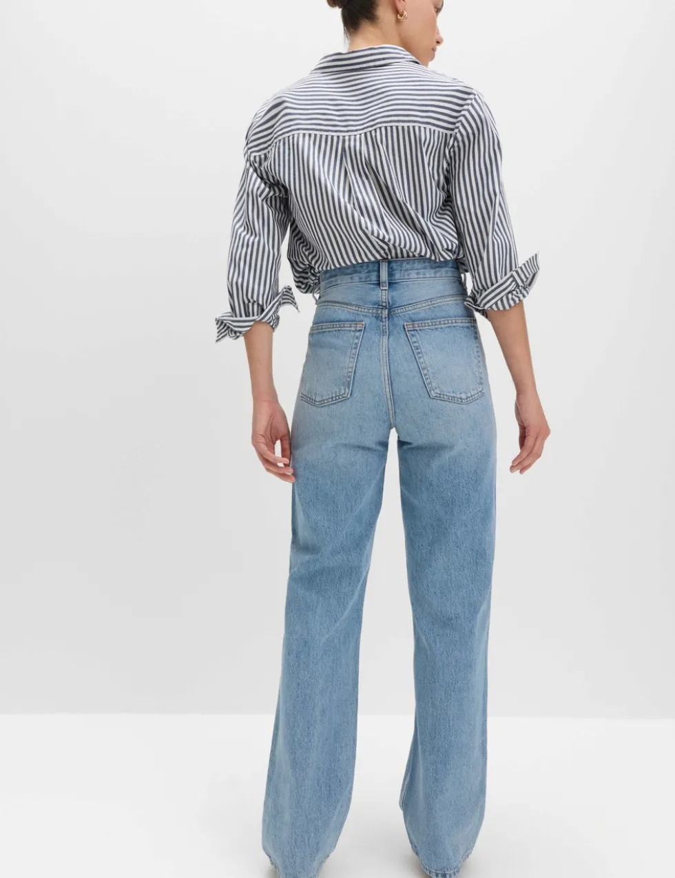 High Waisted Relaxed Straight Jeans