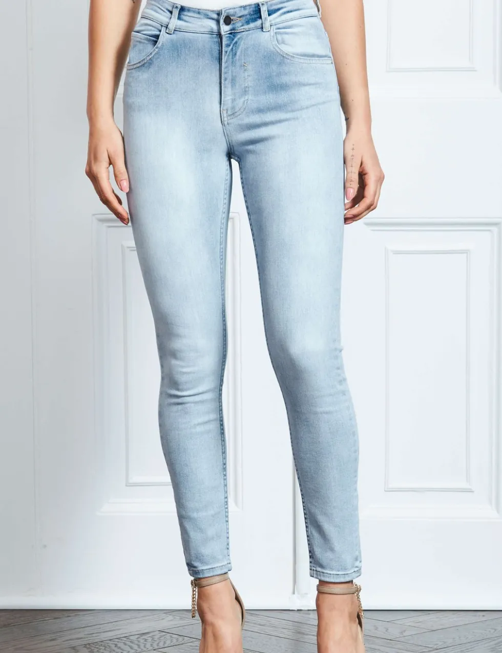 High Waisted Skinny Jeans