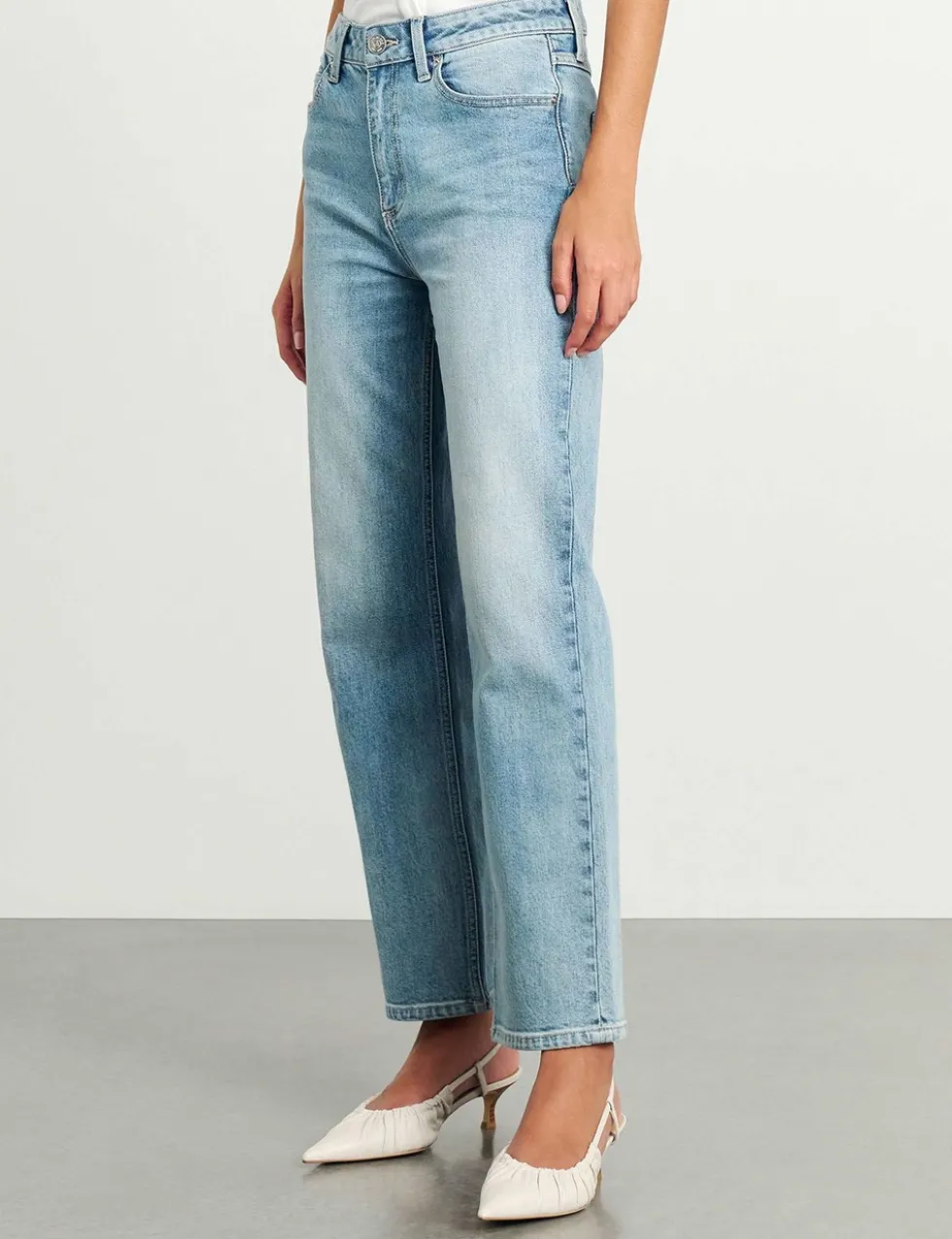 High Waisted Straight Leg Jeans