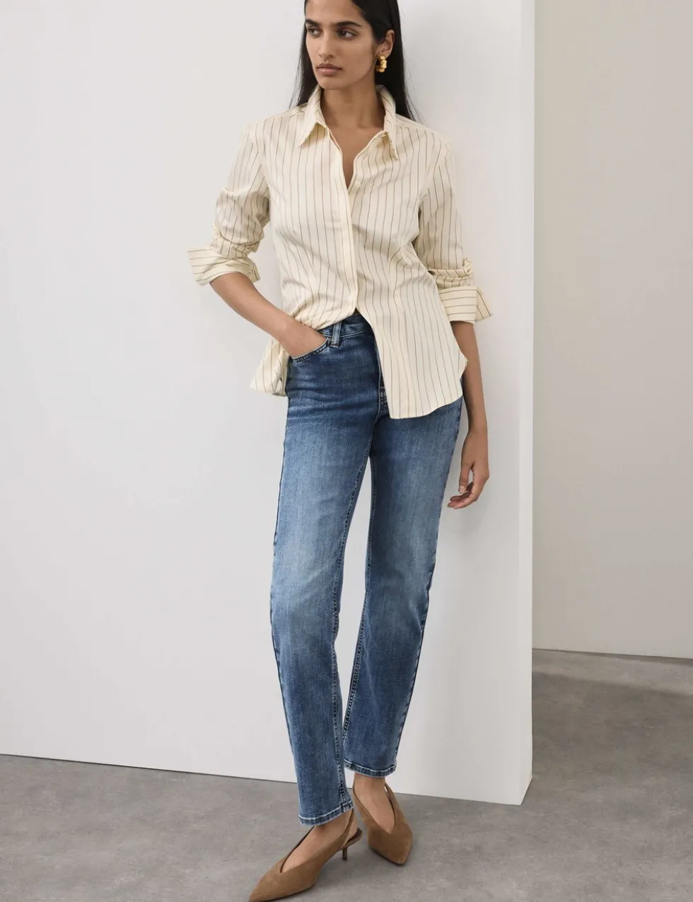 High Waisted Straight Leg Jeans