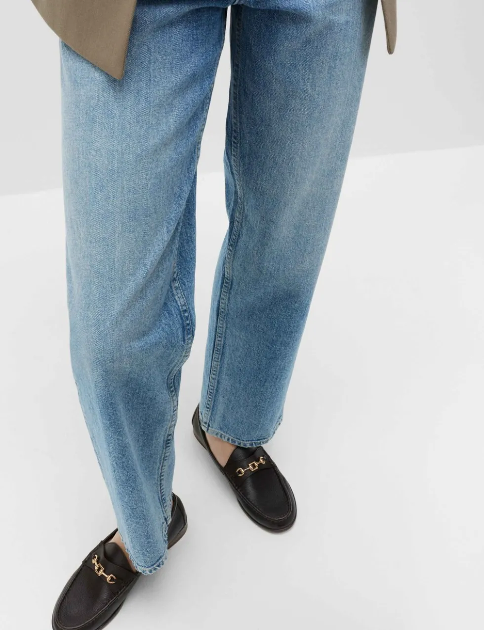 High Waisted Straight Leg Jeans
